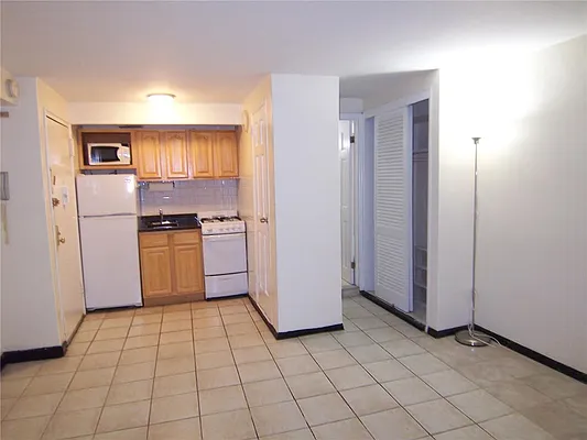 Rented by Maz Group NY | media 1