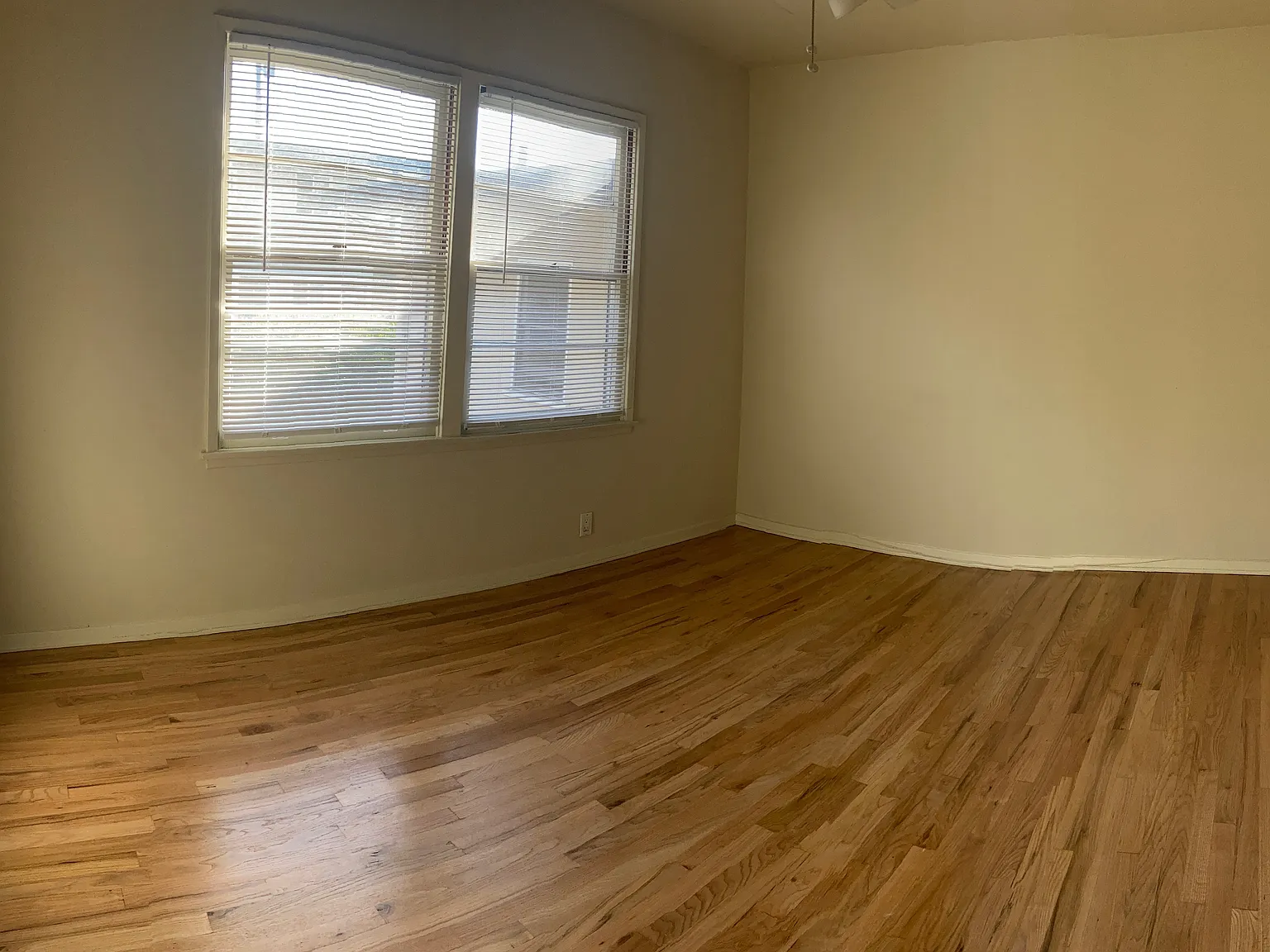 1 bed, $2,000 — Photo 3