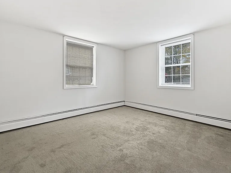 B180 (Keewaydin Pines) — Photo 10