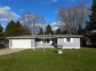 117 Roxbury Ln, Battle Creek, MI 49017