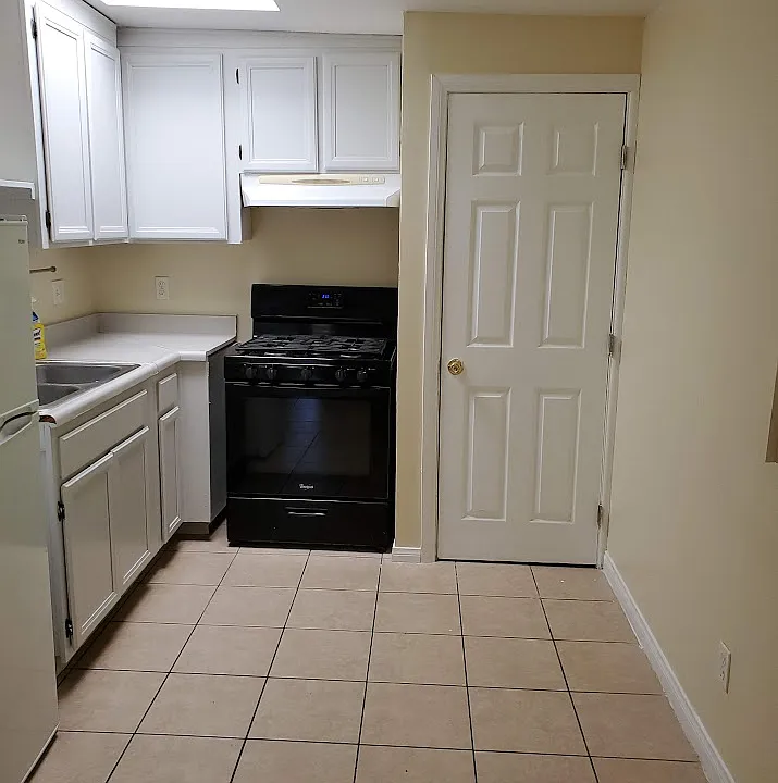 1724 Hampton Ct