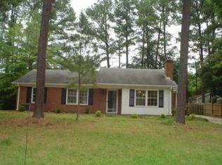 1406 Suterland Rd, Cary, NC 27511