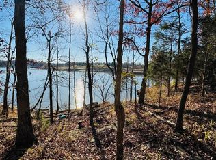 377 Cave Heights Ln, Falls Of Rough, KY 40119