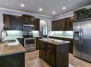 11808 Cherry Point Ln, Yukon, OK 73099
