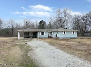 1759 Janes Mill Rd, Gleason, TN 38229