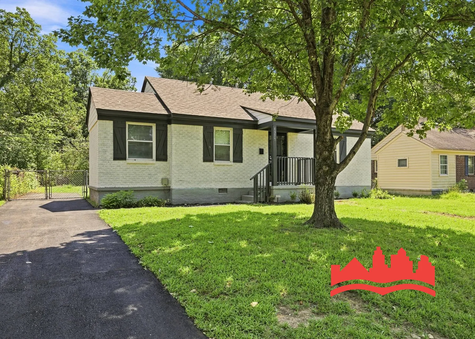 Welcome to 4337 Emily Ave! — Photo 2
