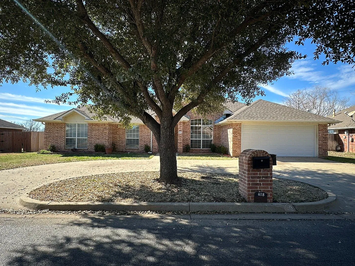 Spacious 4 Bedroom 2 Bath Home in Whitehouse ISD! — Photo 2