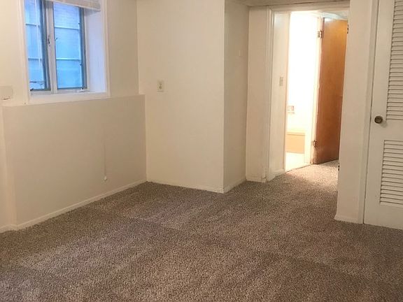 4th image of 332 S 37th St APT 22