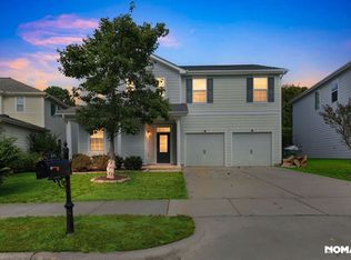 241 Seymour Pl, Cary, NC 27519