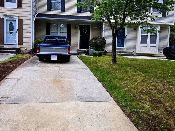 15533 N Oak Ct, Bowie, MD 20716