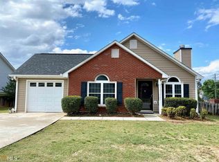 300 Village Ln, Stockbridge, GA 30281