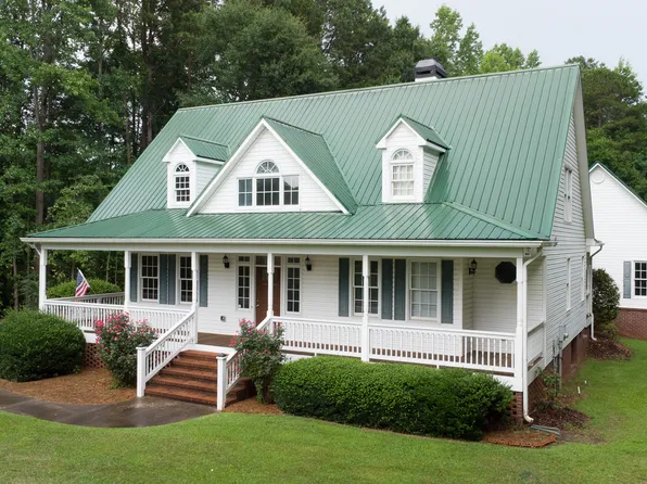 8145 Bennett Ln, Gainesville, GA 30506