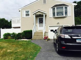 173 Center Ave, Middletown, RI 02842