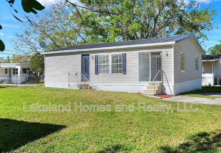 3321 Peachtree Hill Rd — Photo 1