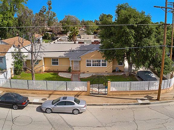 2nd image of 14786 Chatsworth Dr