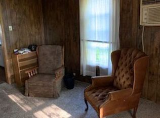 27 Belle Ave, Bucklin, MO 64631