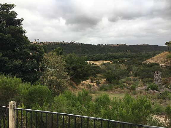 Backyard on edge of Penasquitos Canyon - great running and t