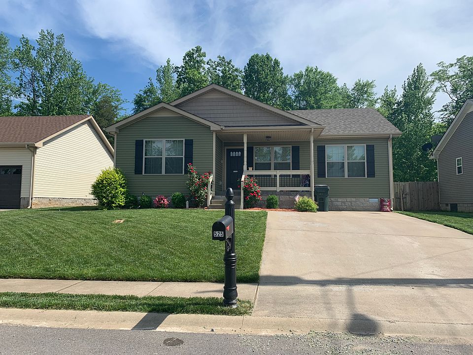 1st image of 525 Magnolia Dr