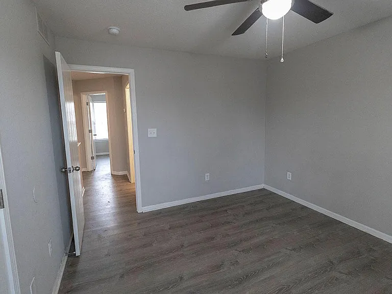 5313 Currituck Ln — Photo 29