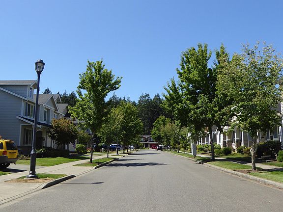 4th image of 7501 Traditions Ave NE