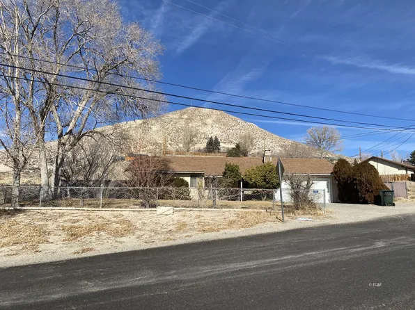 526 Occidental Dr, Tonopah, NV 89049