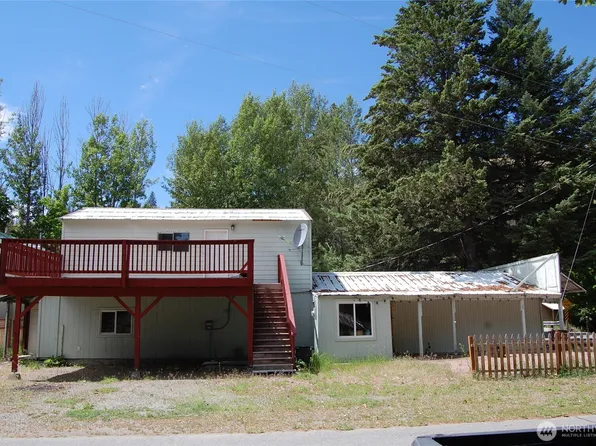 117 E Lake Street, Conconully, WA 98819