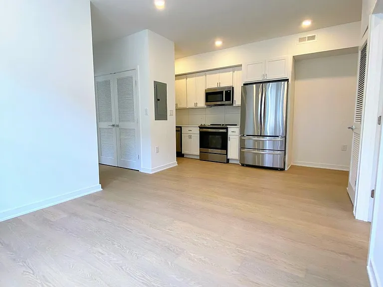 3435 Brown St NW #21 — Photo 5
