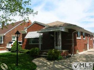 7711 Winona Ave, Allen Park, MI 48101
