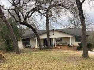 172 Golfview Dr N, Normangee, TX 77871