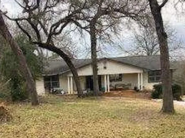 172 Golfview Dr N, Normangee, TX 77871