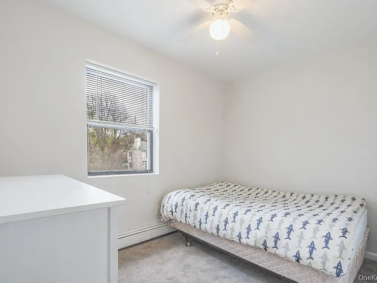 48 Lincoln Pl — Photo 9