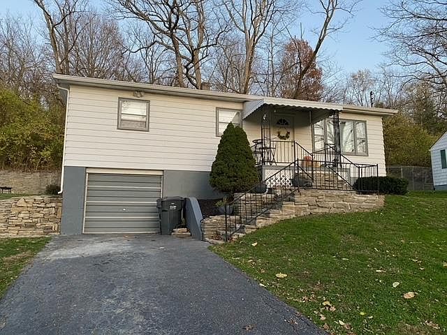 1st image of 104 Columbia St