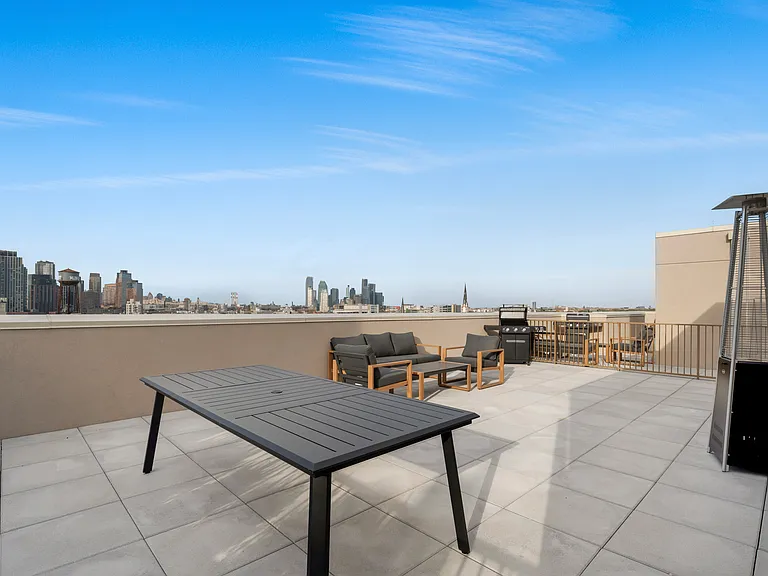 16 West St #1107 — Photo 21