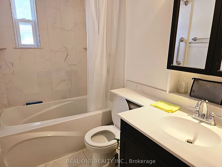 19 Liszt Gate #308 — Photo 12
