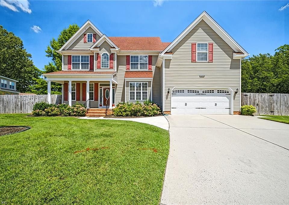 1st image of 404 Clara Dr