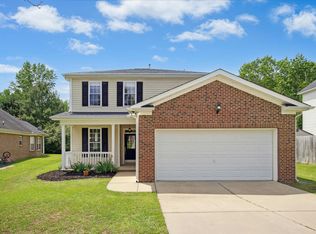 634 Cotton Brook Dr, Fuquay Varina, NC 27526