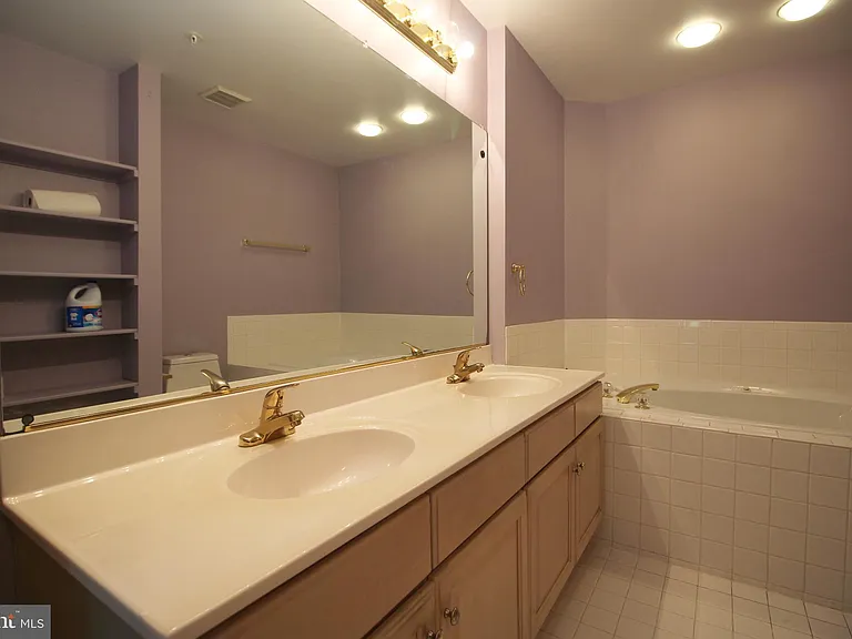 6032 Kelsey Ct — Photo 18