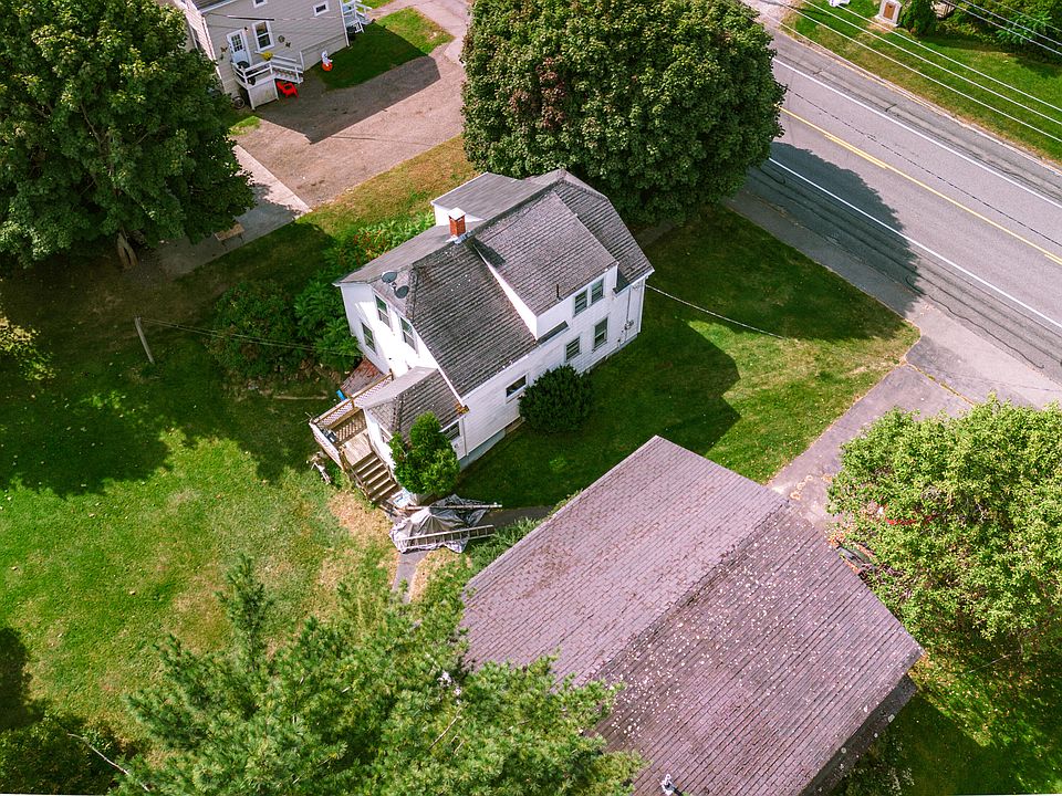 1028 Commercial Street, Rockport, ME 04856 | Zillow