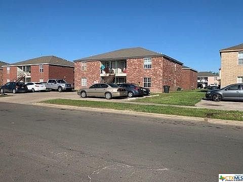 1st image of 2804 Cantabrian Dr
