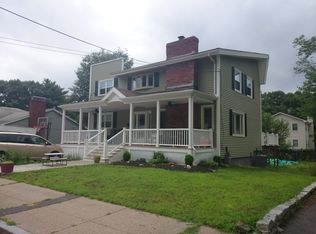 30 Stearns Rd, West Roxbury, MA 02132