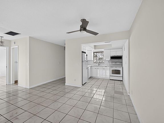 2nd image of 2965 Crosley Drive W #B