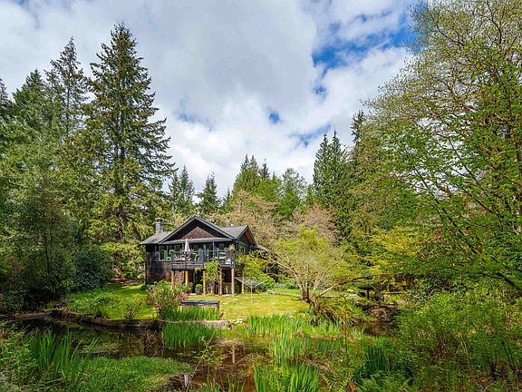 2nd image of 1531 Lockyer Rd