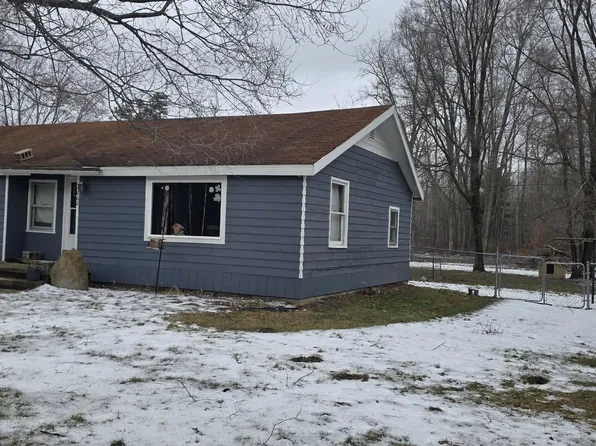 4662 W Isabella Rd, Shepherd, MI 48883