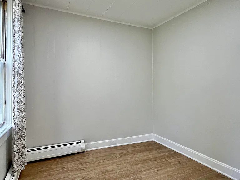 298 Newark Ave #1 — Photo 9