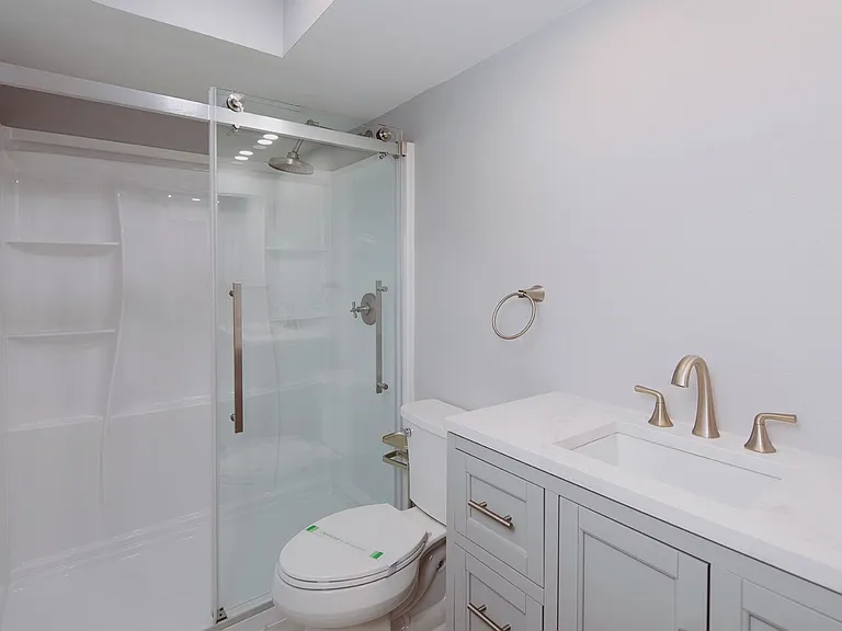 7601 Eads Avenue — Photo 20