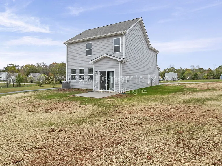 133 Pumice Dr — Photo 32