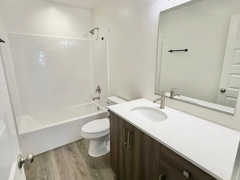 2375 E Luciano Ln — Photo 18
