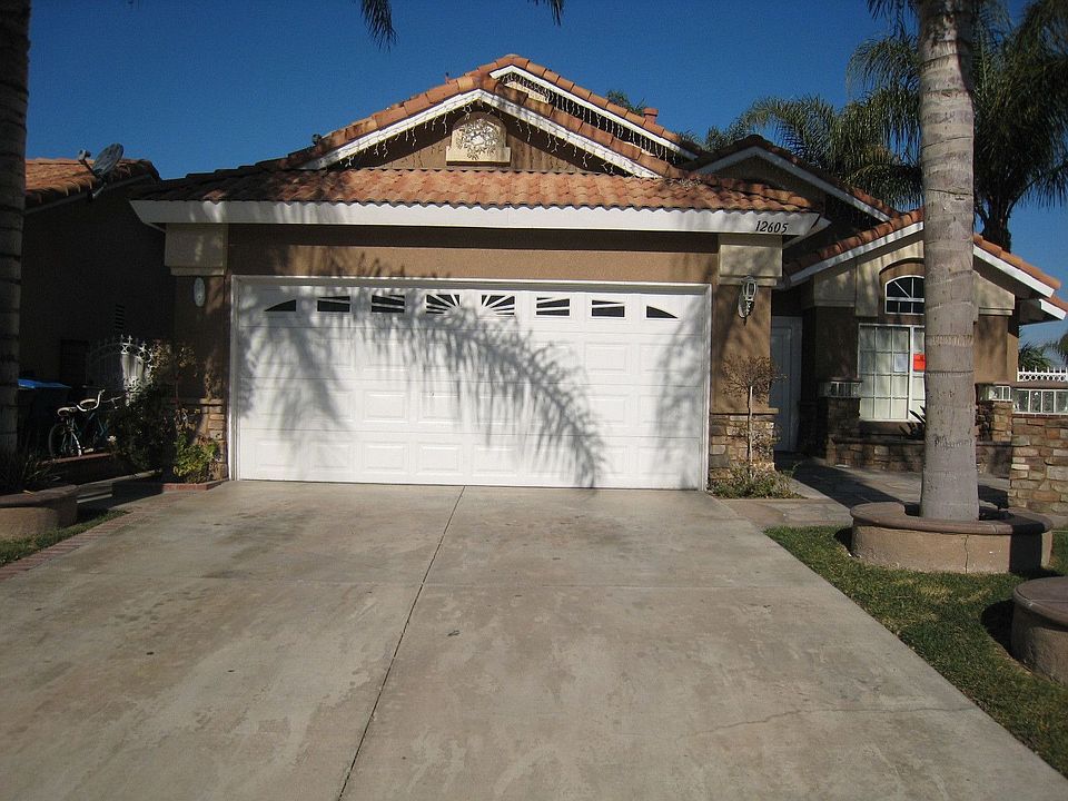 COMPLIMENTS OF PARK PLACE REAL ESTATE