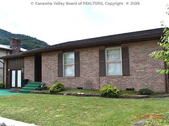 2nd image of 98 Fortura Dr