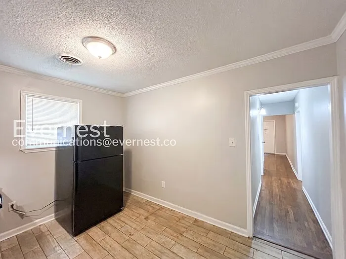 362 Hewlett Rd — Photo 6